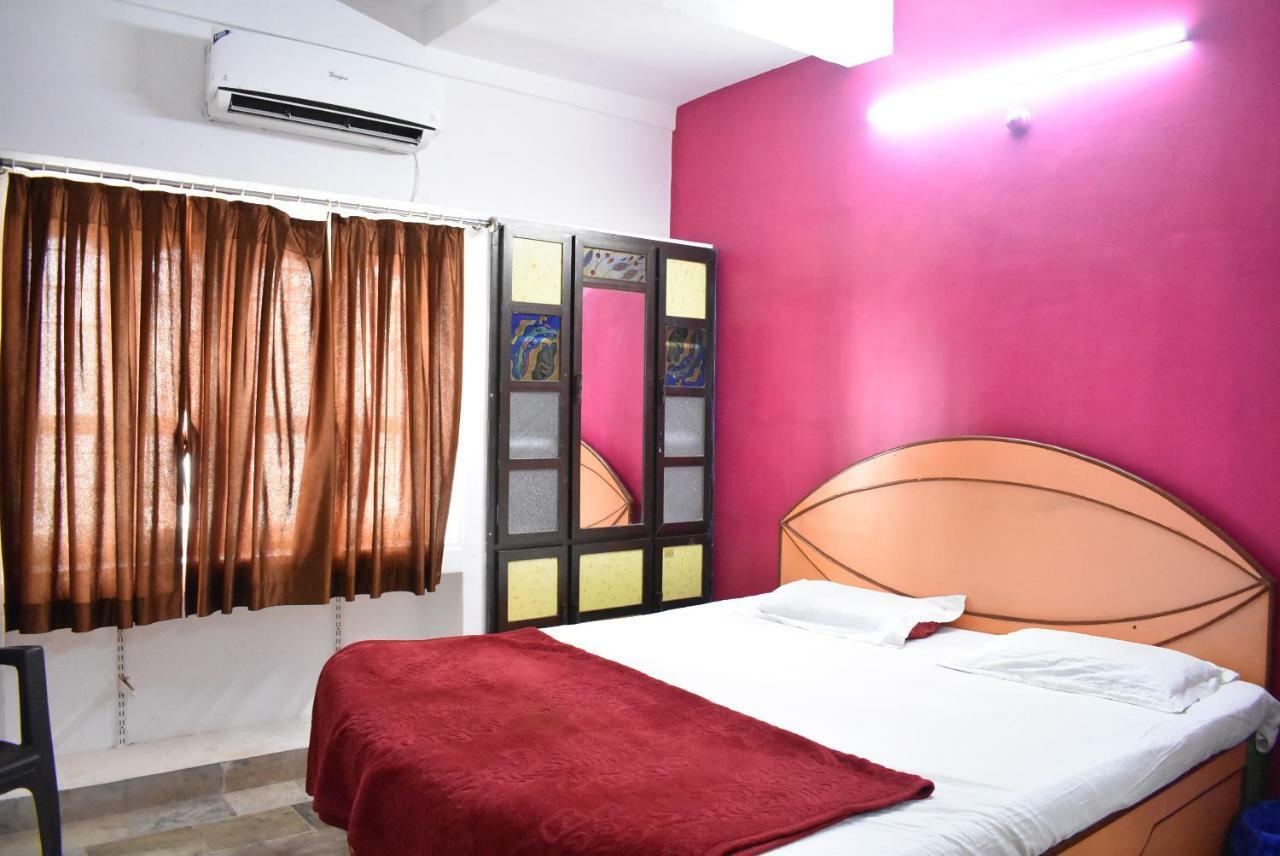 Stay Guru Usha Residency Bhuj Exterior foto